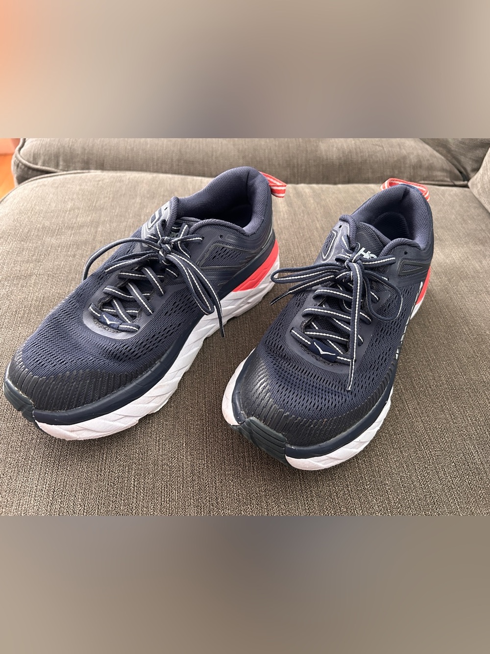 Women's Hoka One One Bondi 7 Sneakers - Size 6